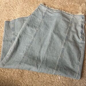 Divided Frayed Light Blue Denim Skirt